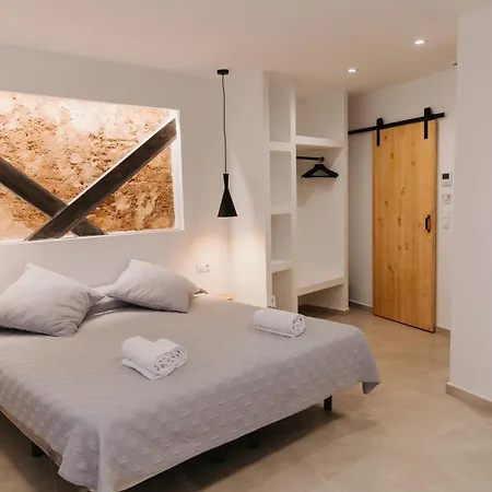 Hulot B&B Valencia Exterior photo
