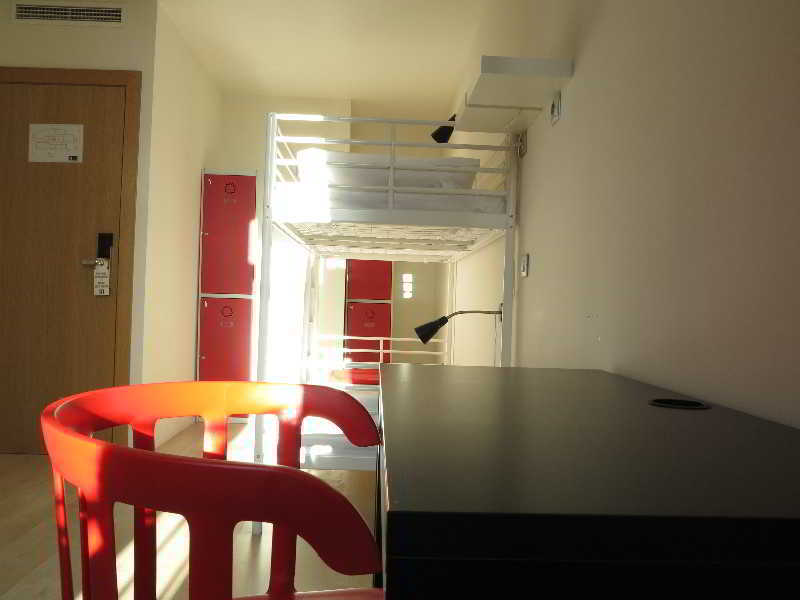 Casa de hóspedes Hulot 3*